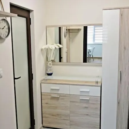 ателие - удобство, комфорт, сигурност и безплатно паркомясто Apartmán *