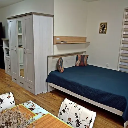 ателие - удобство, комфорт, сигурност и безплатно паркомясто Apartament *