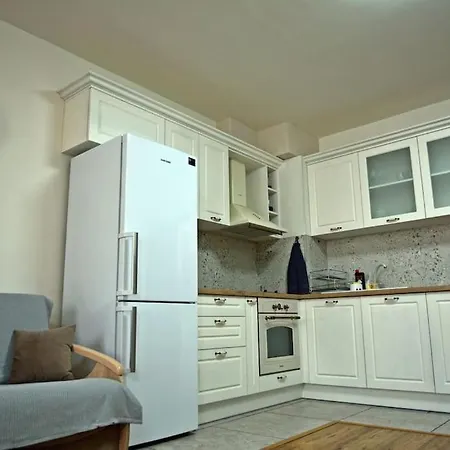 Apartment ателие - удобство, комфорт, сигурност и безплатно паркомясто *