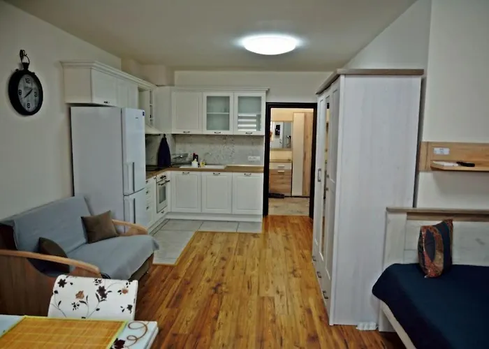 Lejlighed ателие - удобство, комфорт, сигурност и безплатно паркомясто